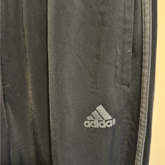 Adidas Men’s Large Black Sweatpants with Gray Stripes - Picture 3 of 8
